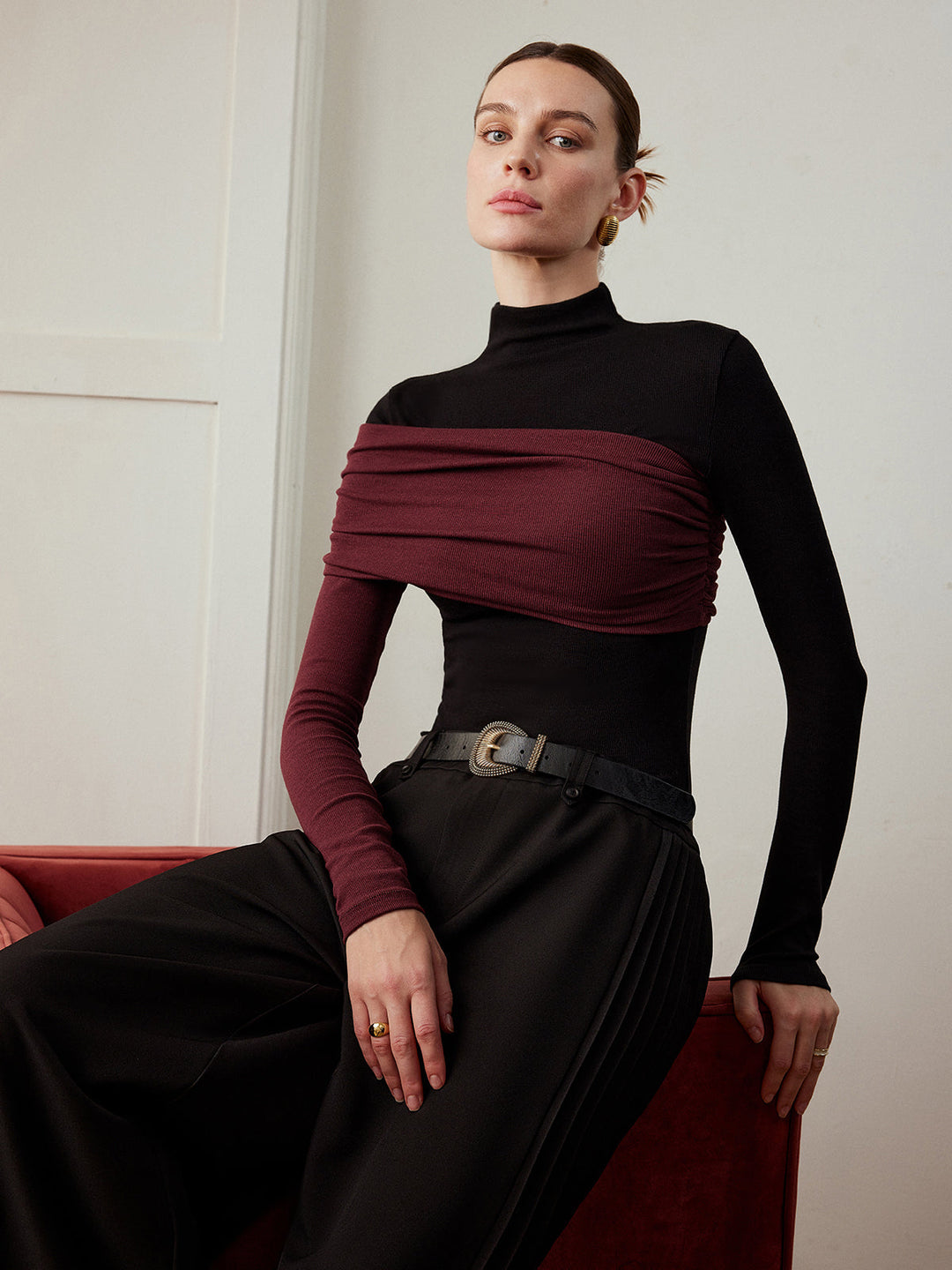Top Col En Maille Plissée Coupe Ajustée Color Block