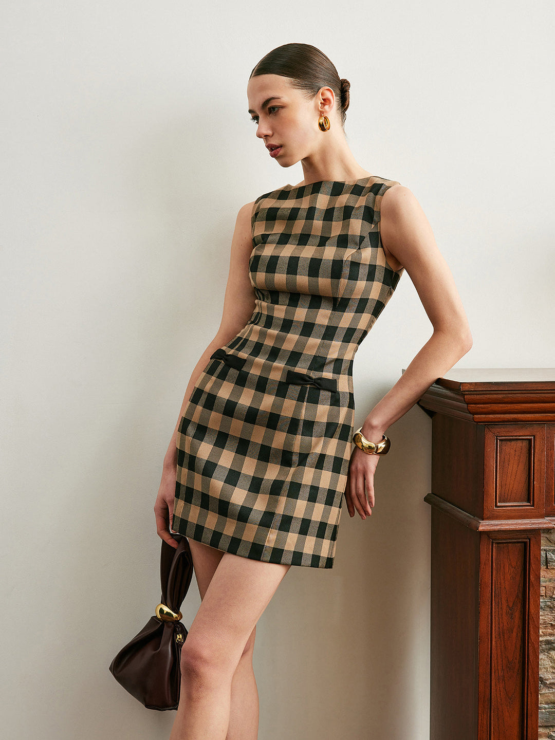 Robe sans manches à carreaux vintage avec nœud