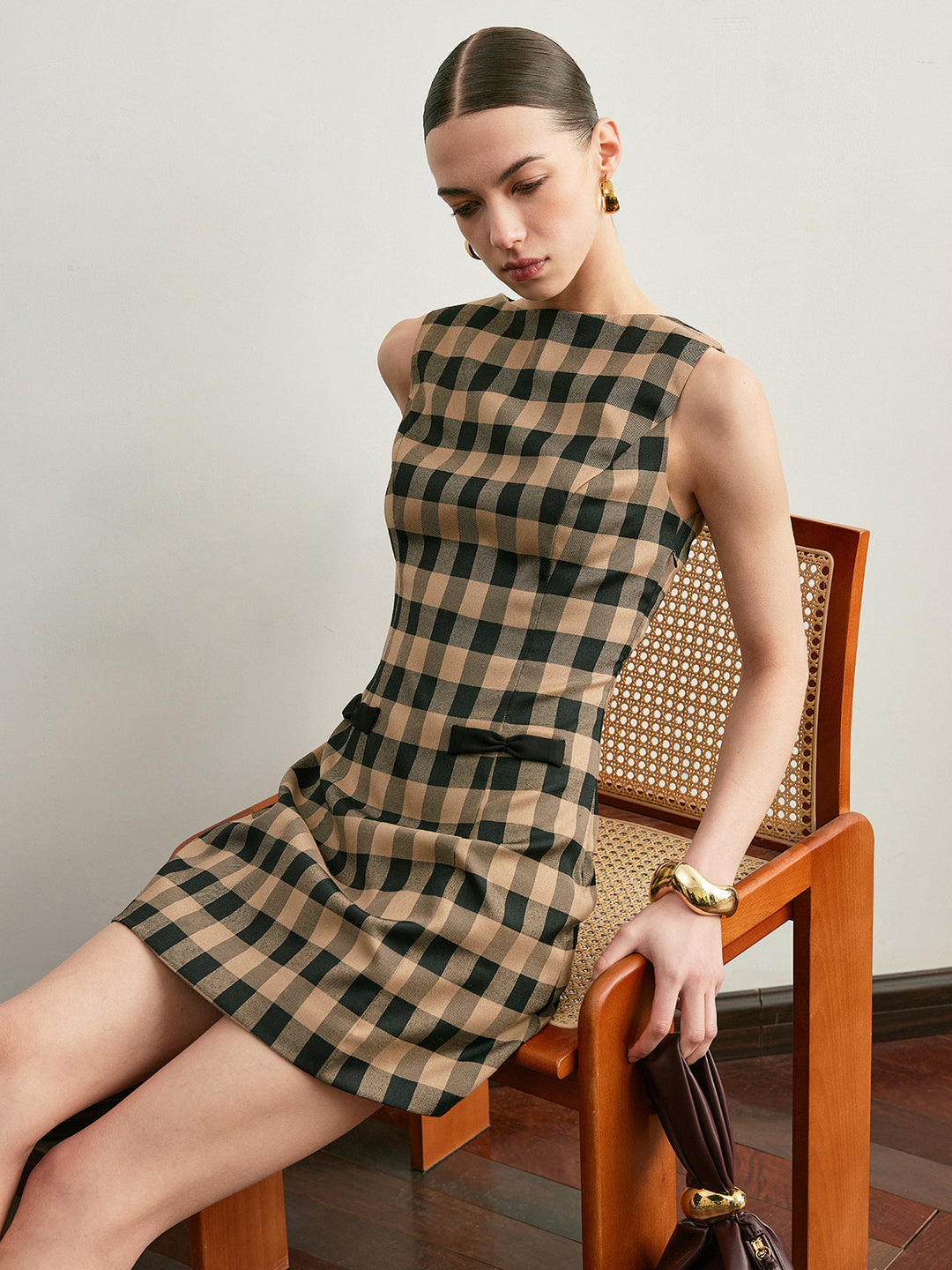Robe sans manches à carreaux vintage avec nœud