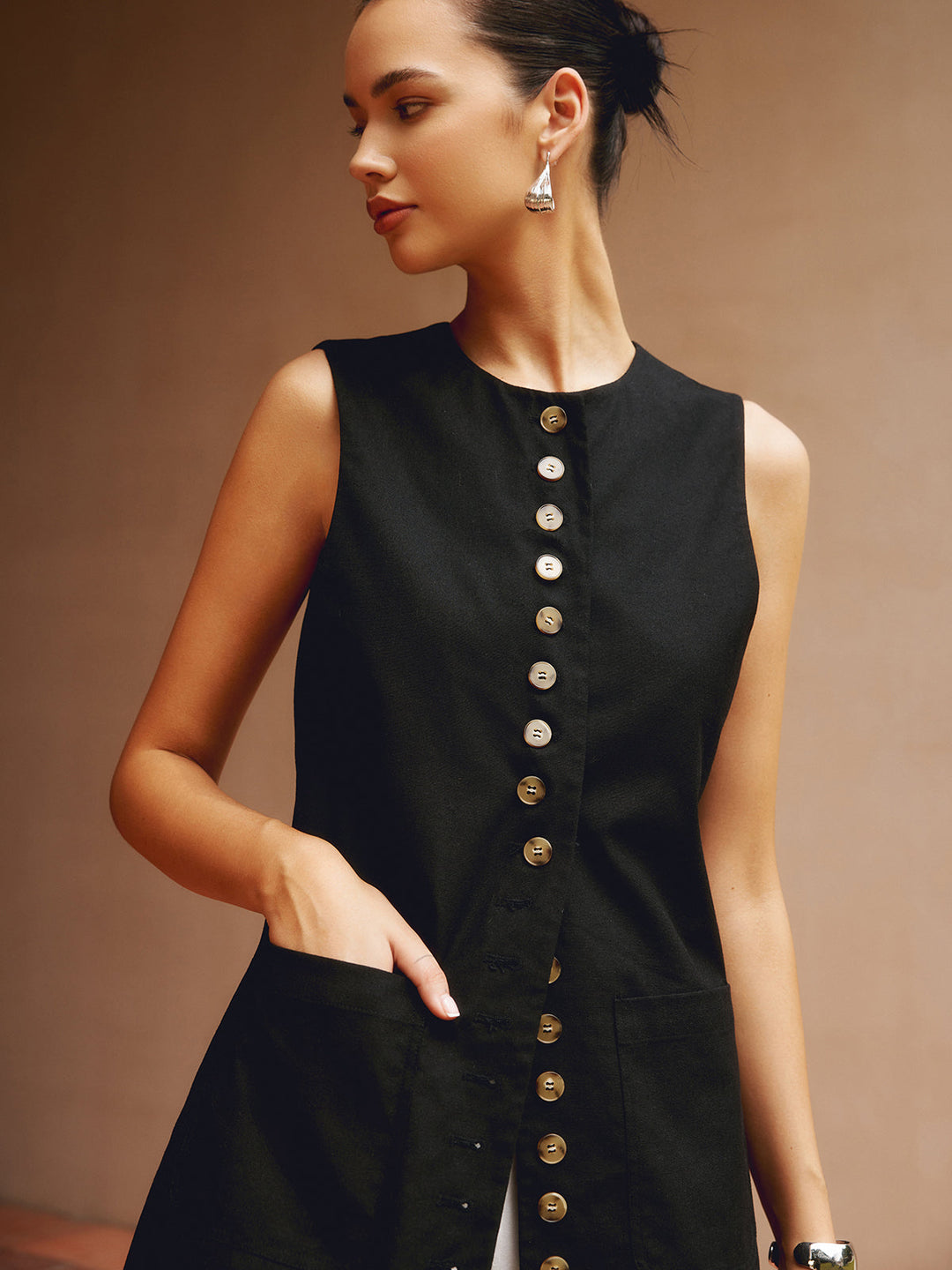 Gilet boutonné en coton et lin