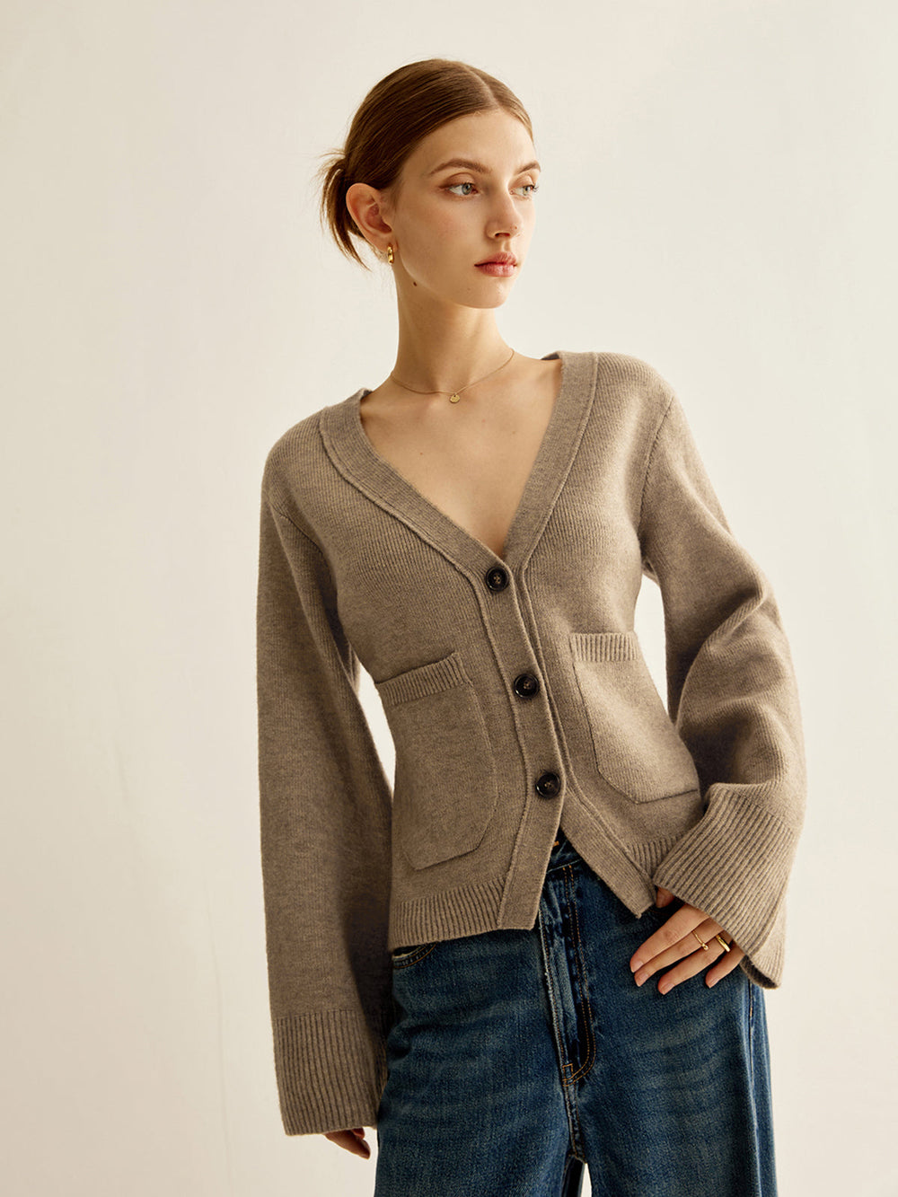 Cardigan Boutonné à col en V et Fente