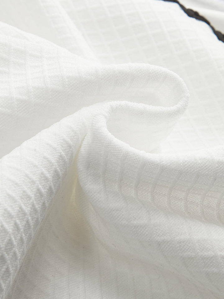 Maillot de bain une épaule découpé