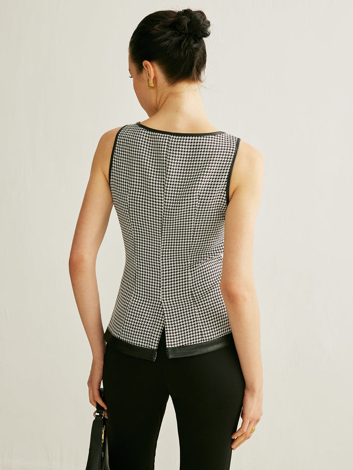Gilet sans manches à chevrons avec bordure contrastante