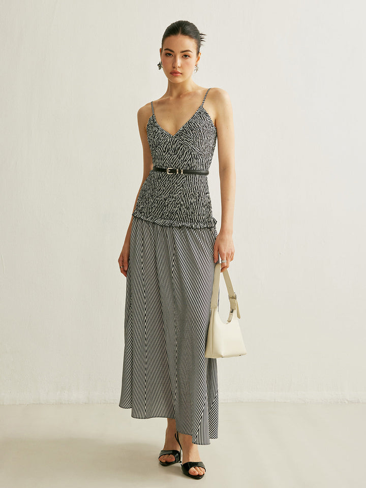 Robe Longue Plissée Sans Manches à Col V