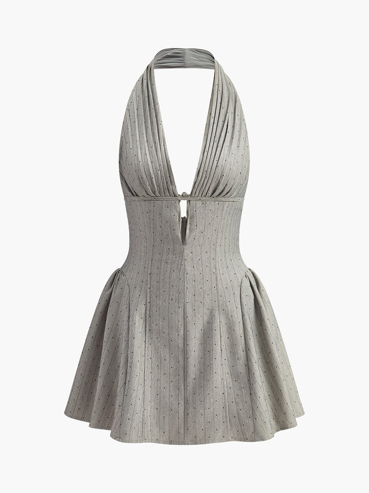 Robe plissée à bretelles nouées au dos