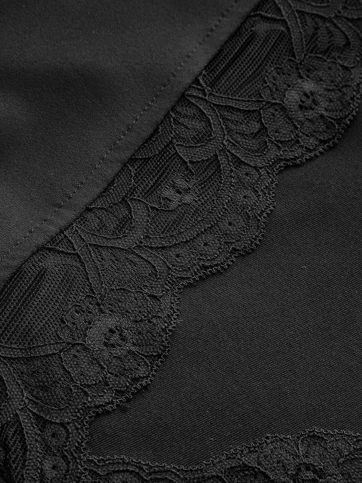 T-shirt à encolure en V avec bordure en dentelle