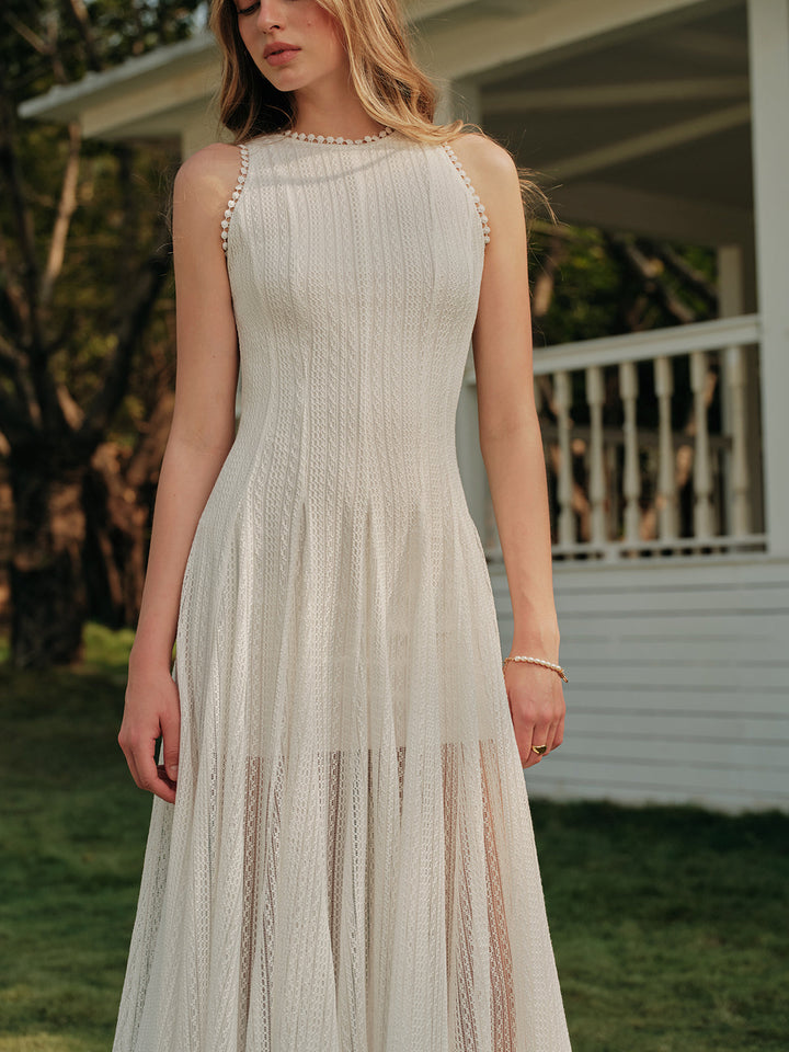 Robe sans manches en dentelle semi-transparente