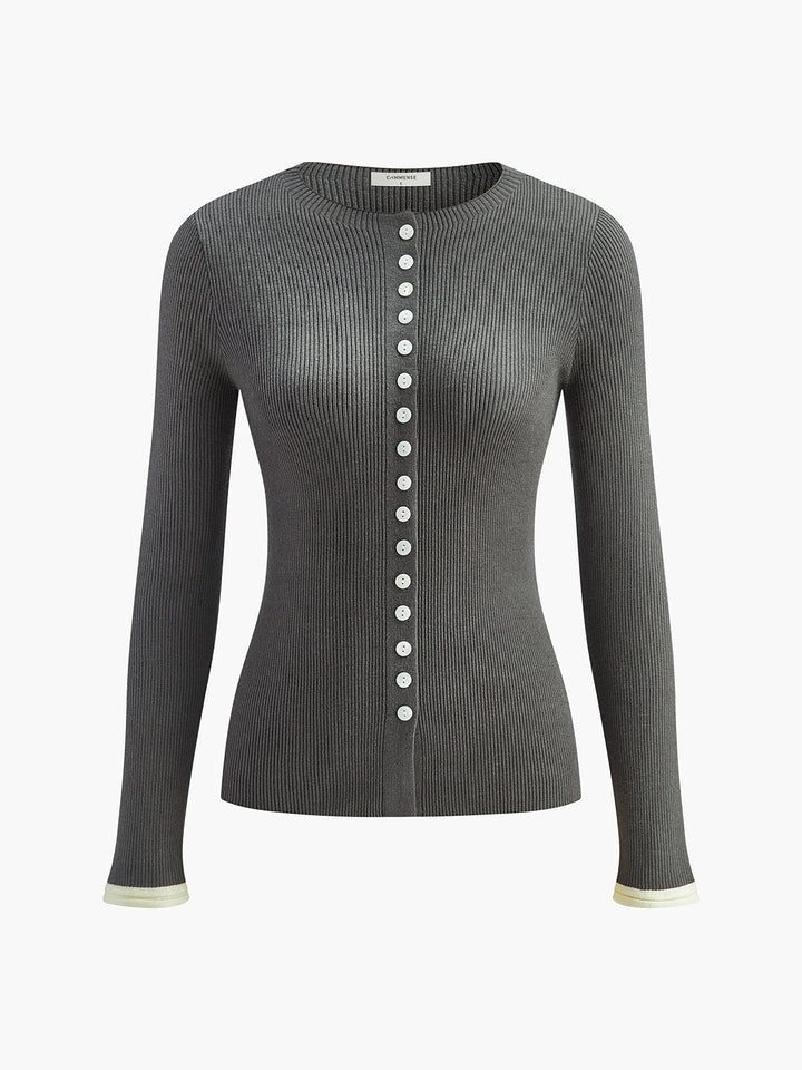 Cardigan en maille à boutons unis