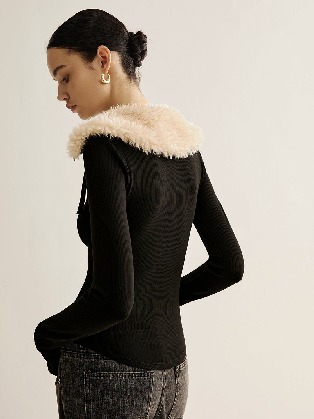 Blouse à fermeture éclair avec ceinture et col fantaisie