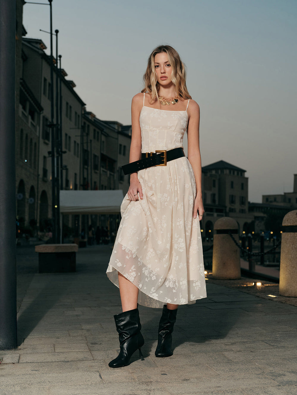 Robe Longue Jacquard Florale