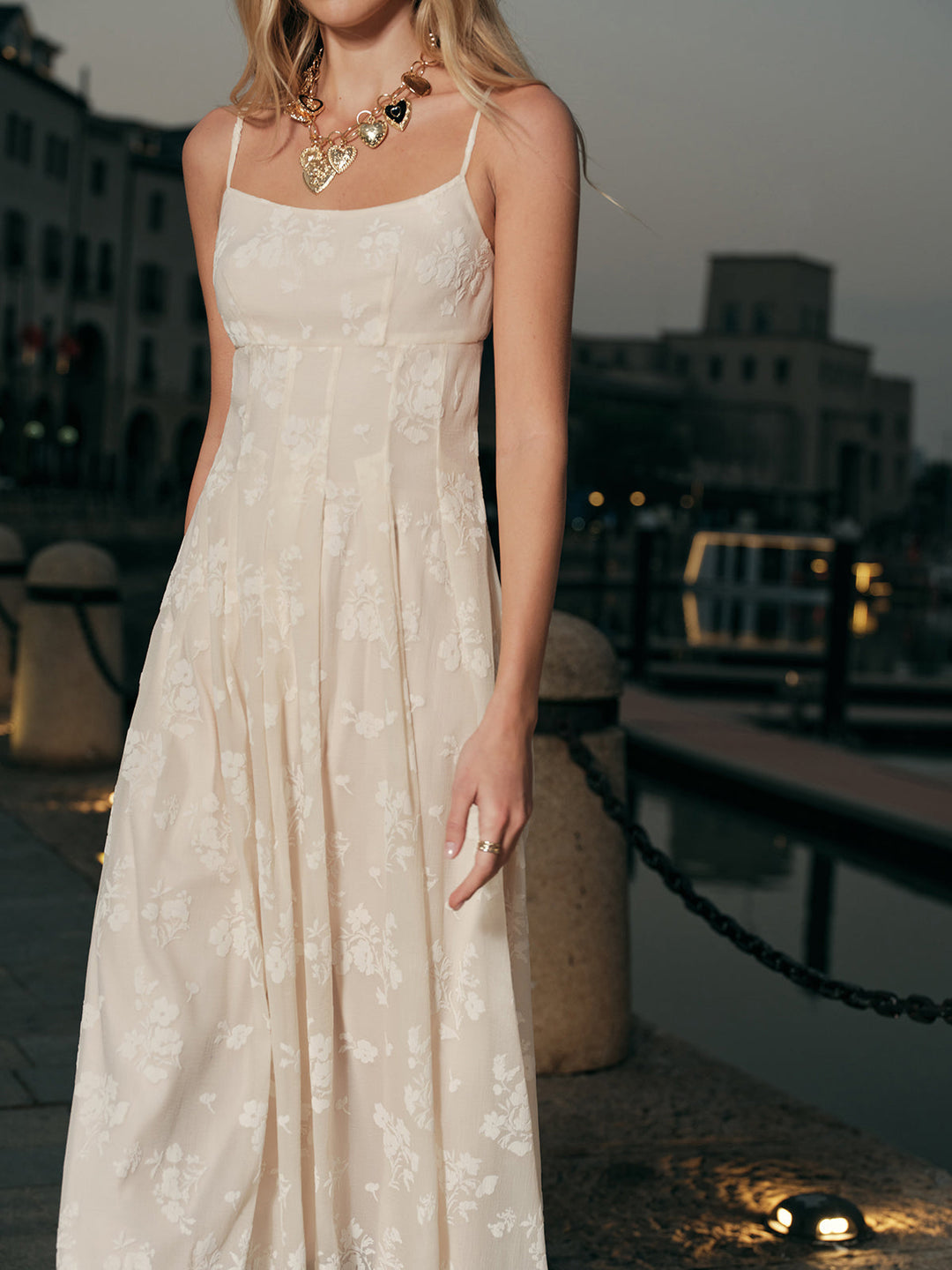 Robe Longue Jacquard Florale
