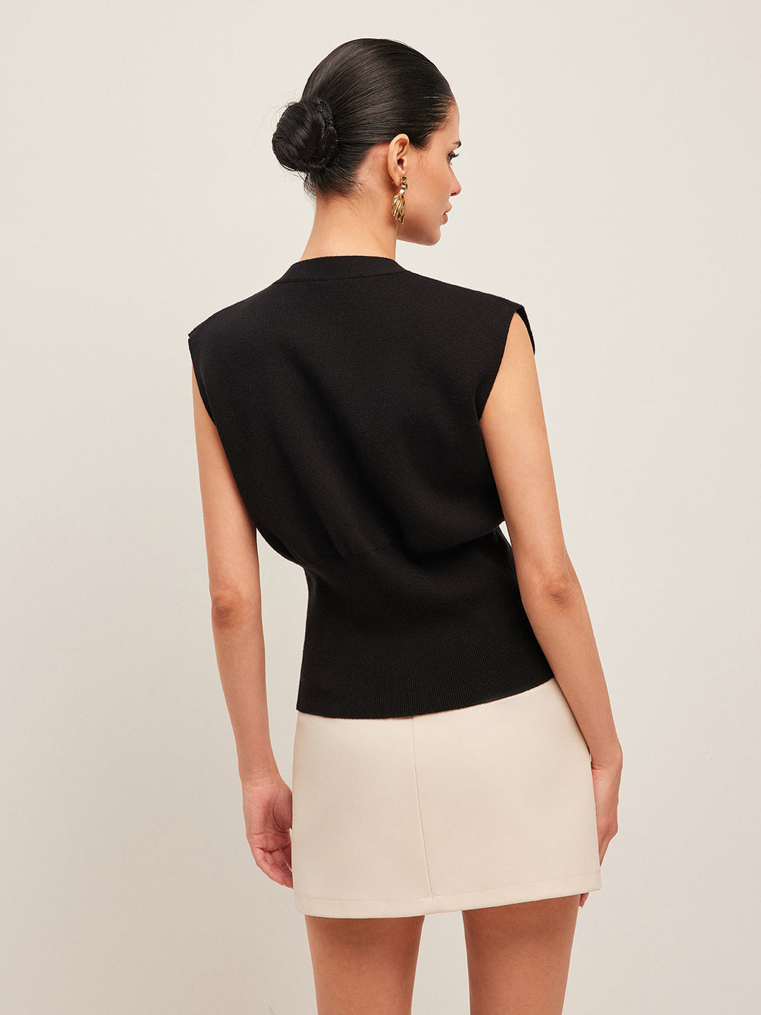 Gilet sans manches à col en V et boutons