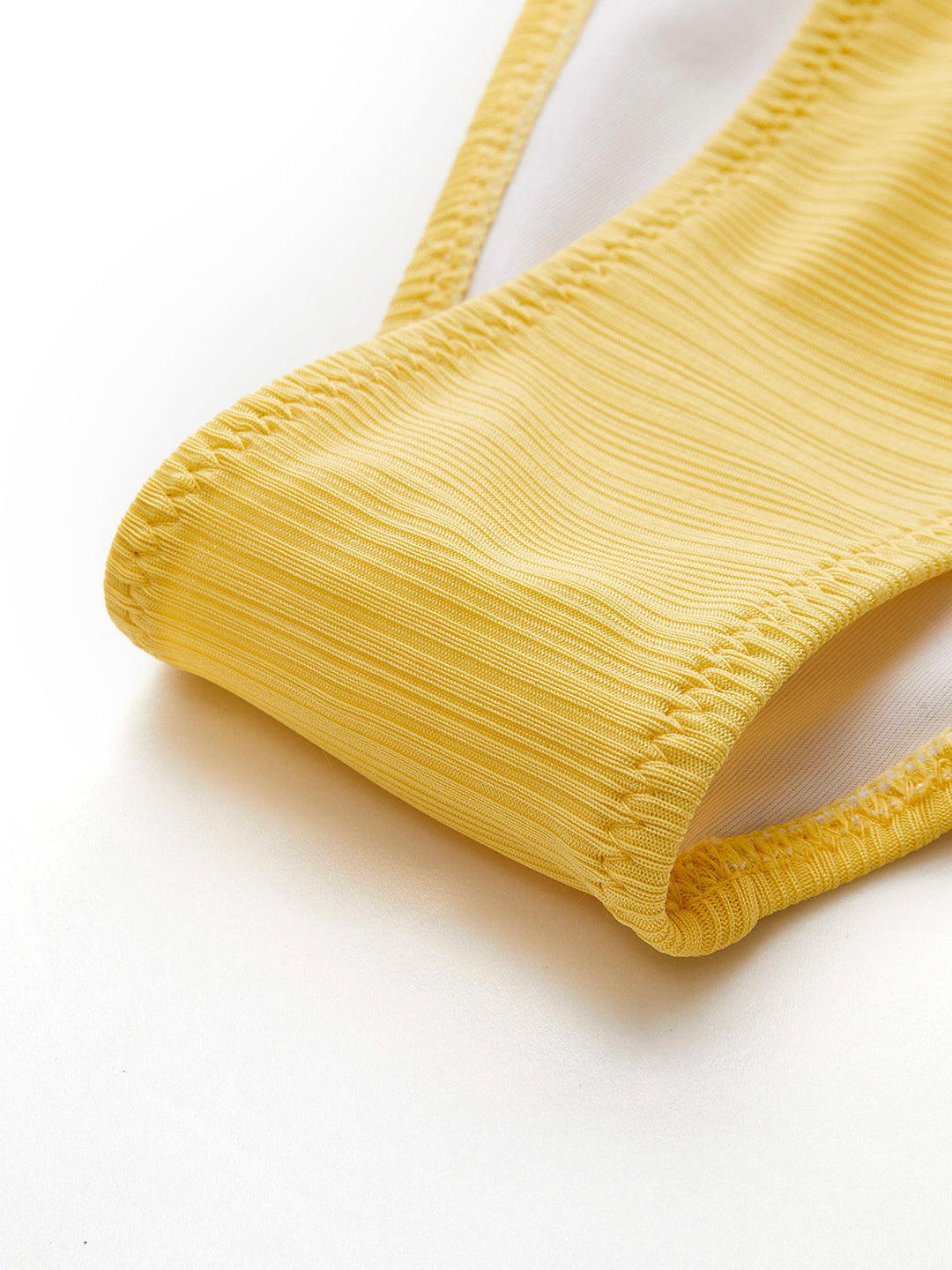 Ensemble de bikini texturé à col bénitier