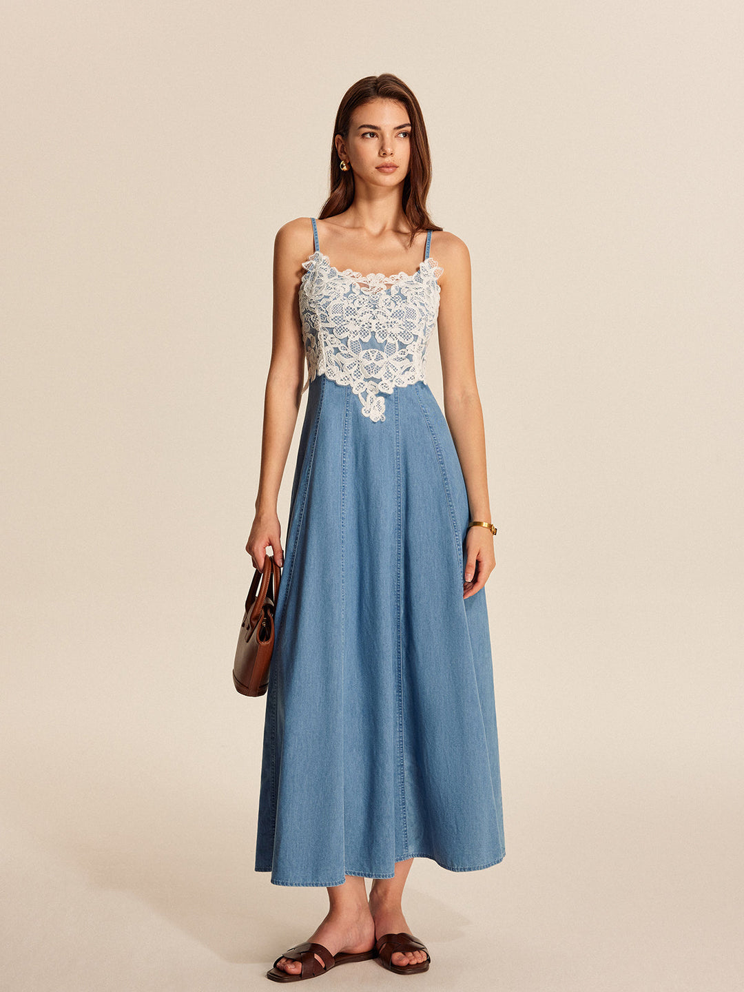 Robe Patine en Dentelle