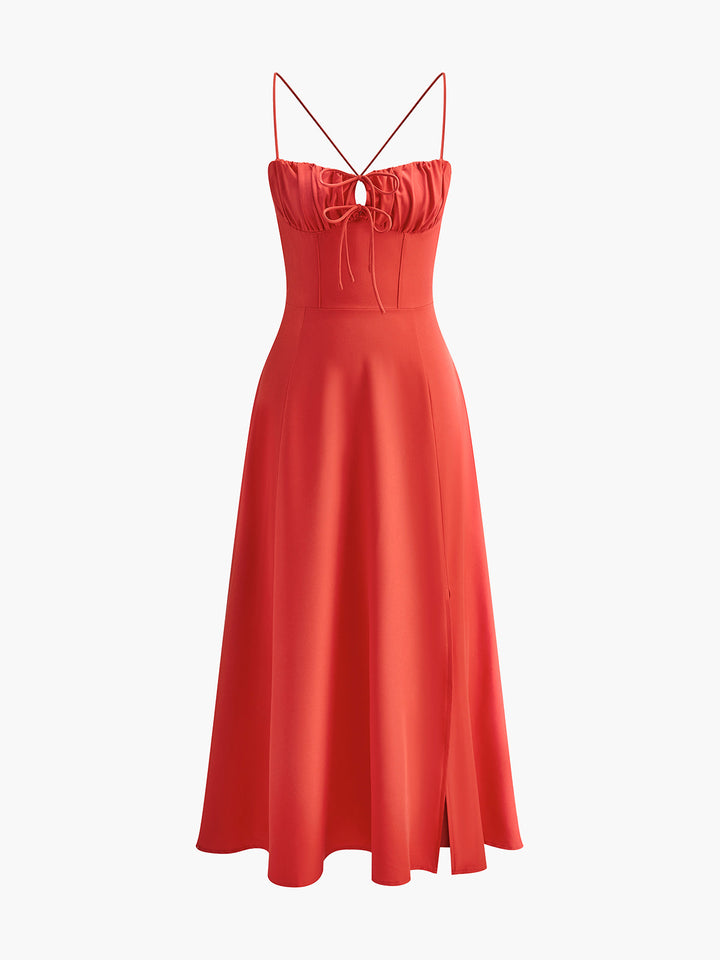 Robe à lacets et dos nu