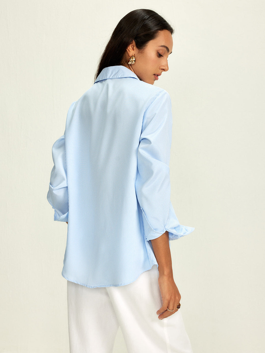 Chemise Polyvalente à Pinstripes à Revers