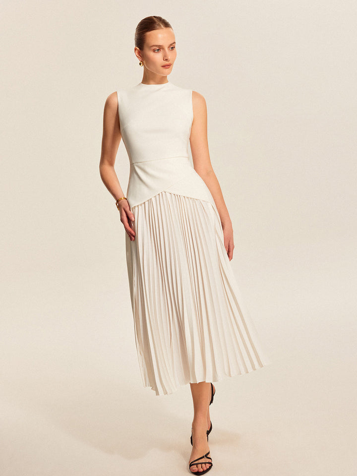 Robe Sans Manches Plissée