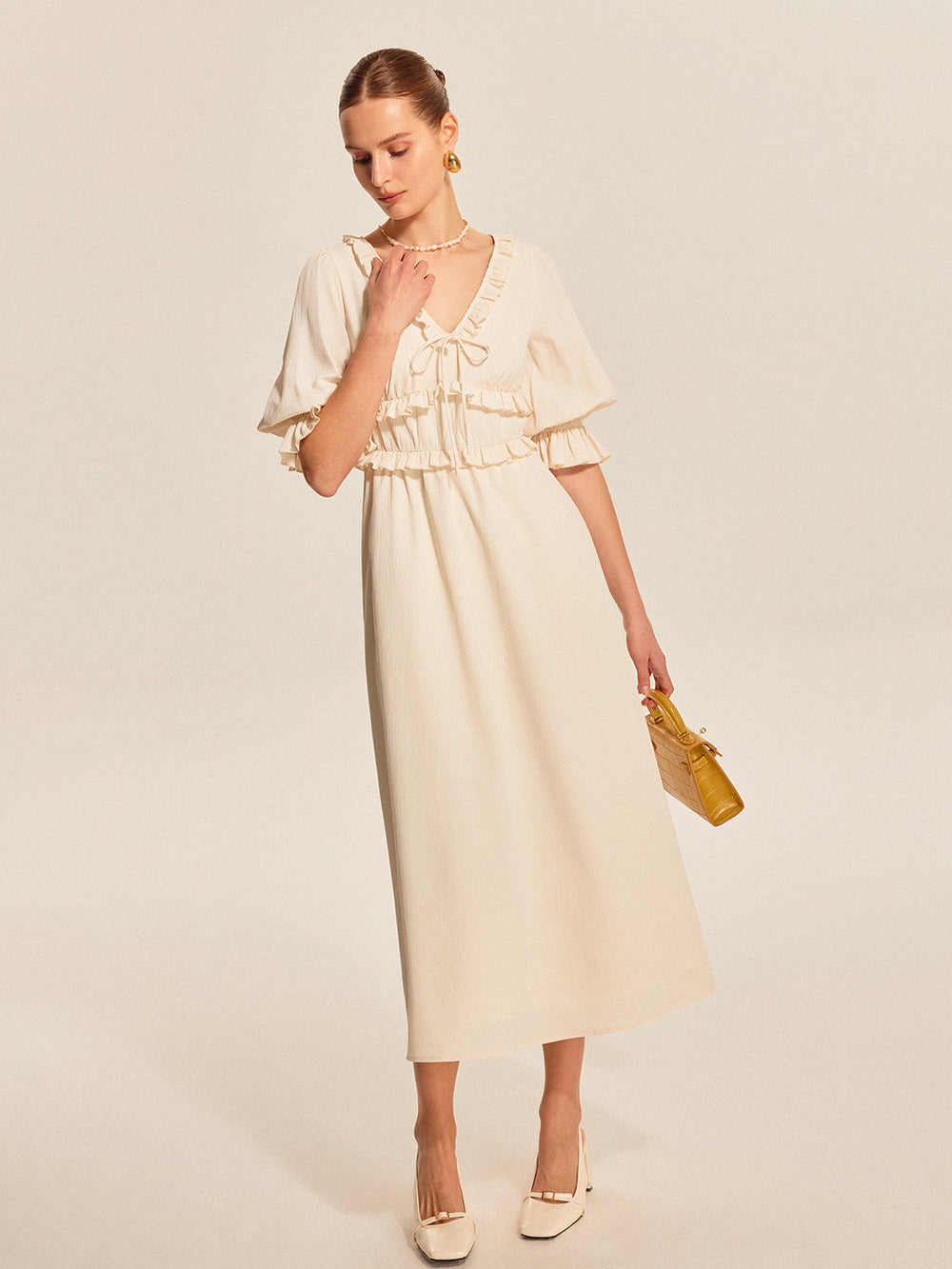 Robe à volants à cordon de serrage