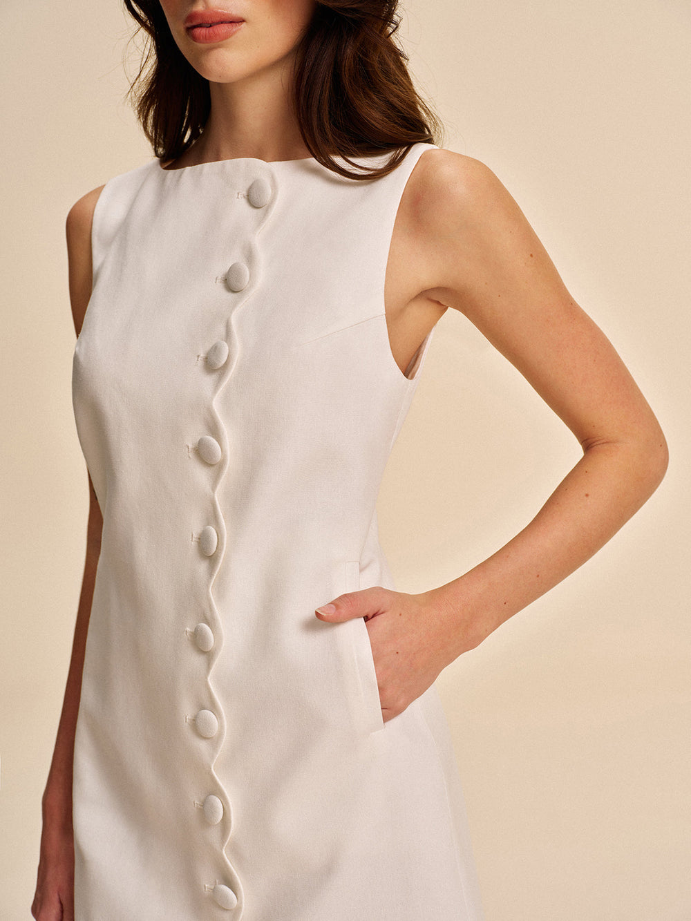 Robe Évasée à Détails Boutonnés