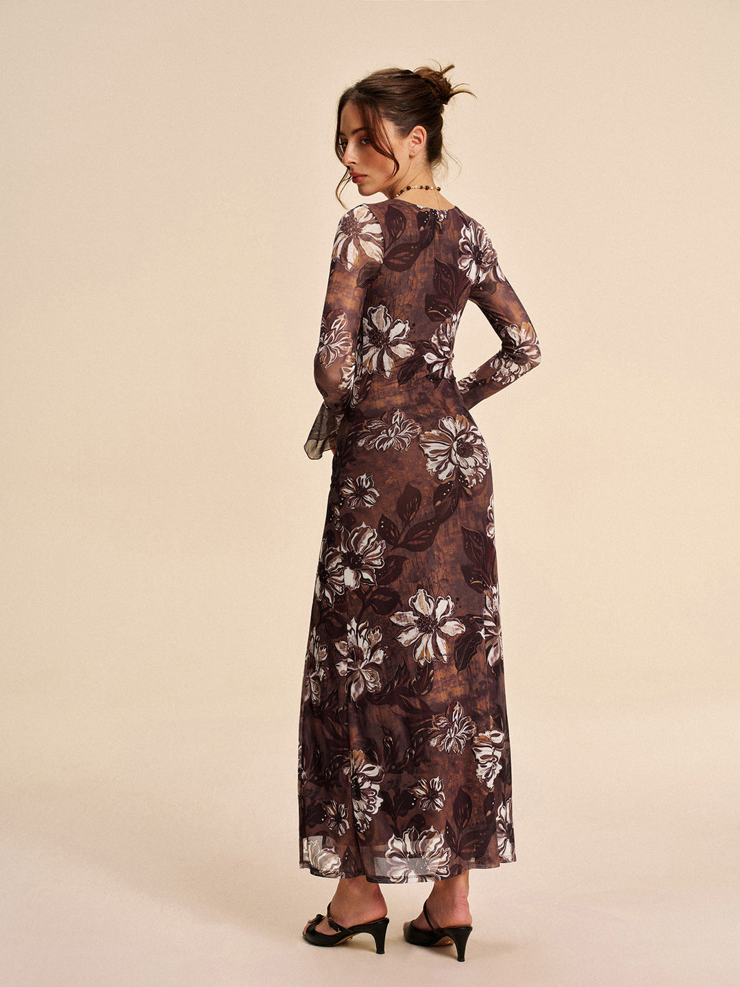 Robe Longue Semi-Transparente Fleurie Découpée à Fente