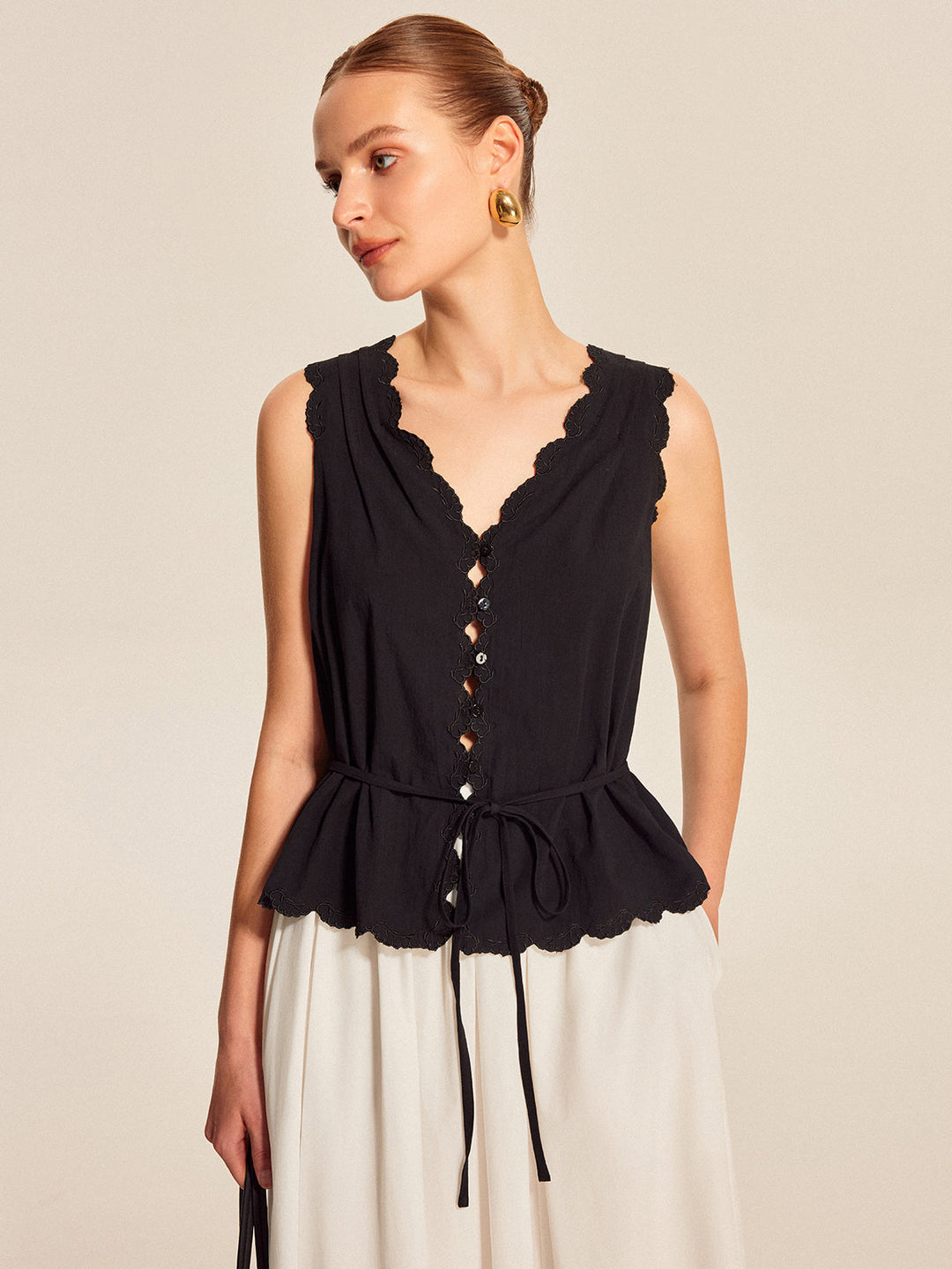 Top Boutonné Festonné à Bordure en Dentelle