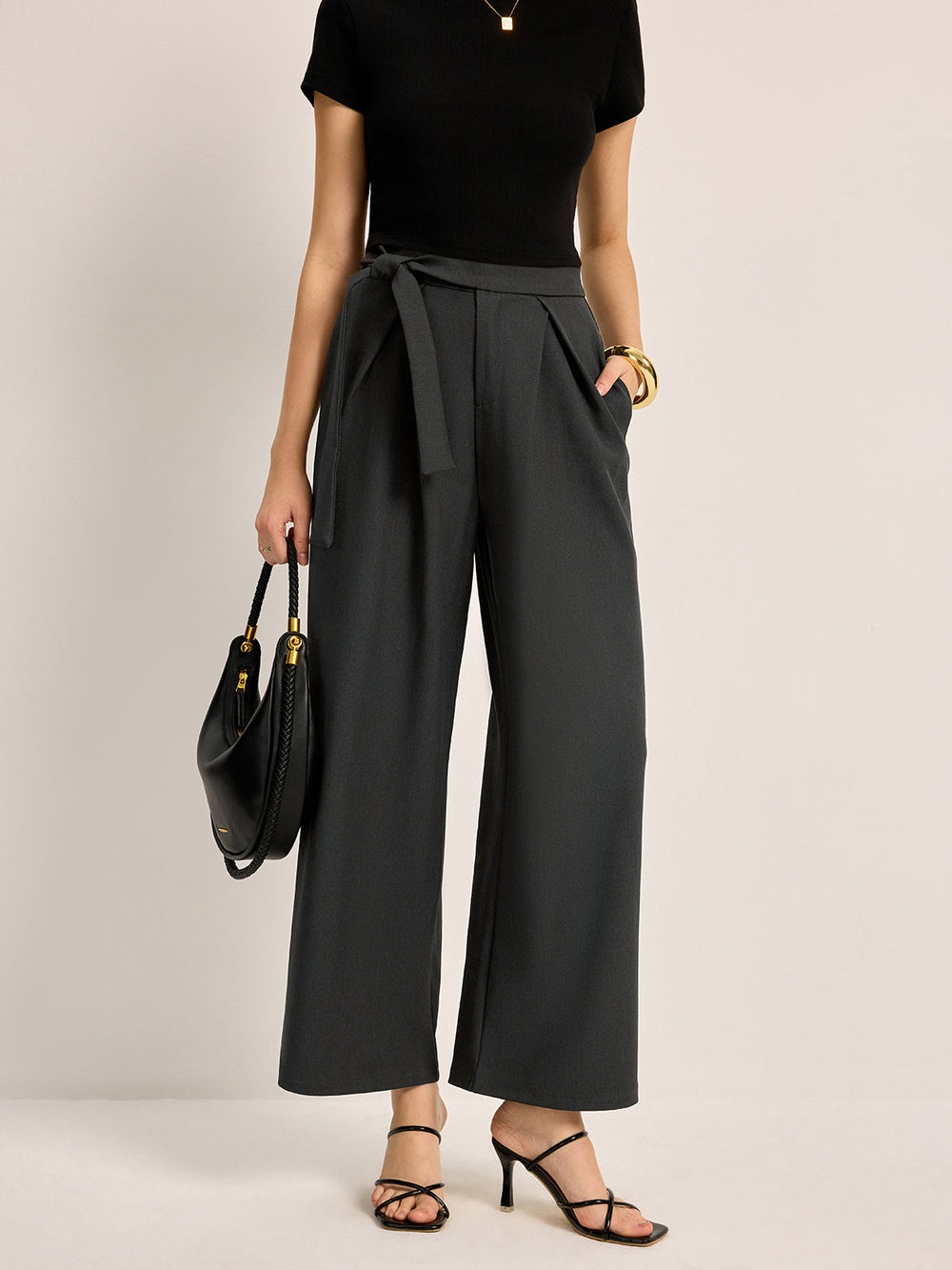 Pantalons à taille mi-haute avec ceinture et poches