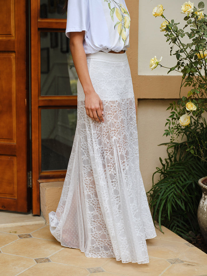 Jupe en Dentelle Semi-Transparente Taille Mi-Haute