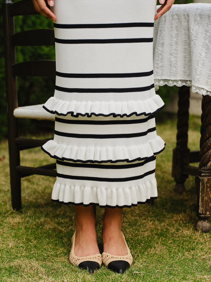 Robe pull à volants rayée