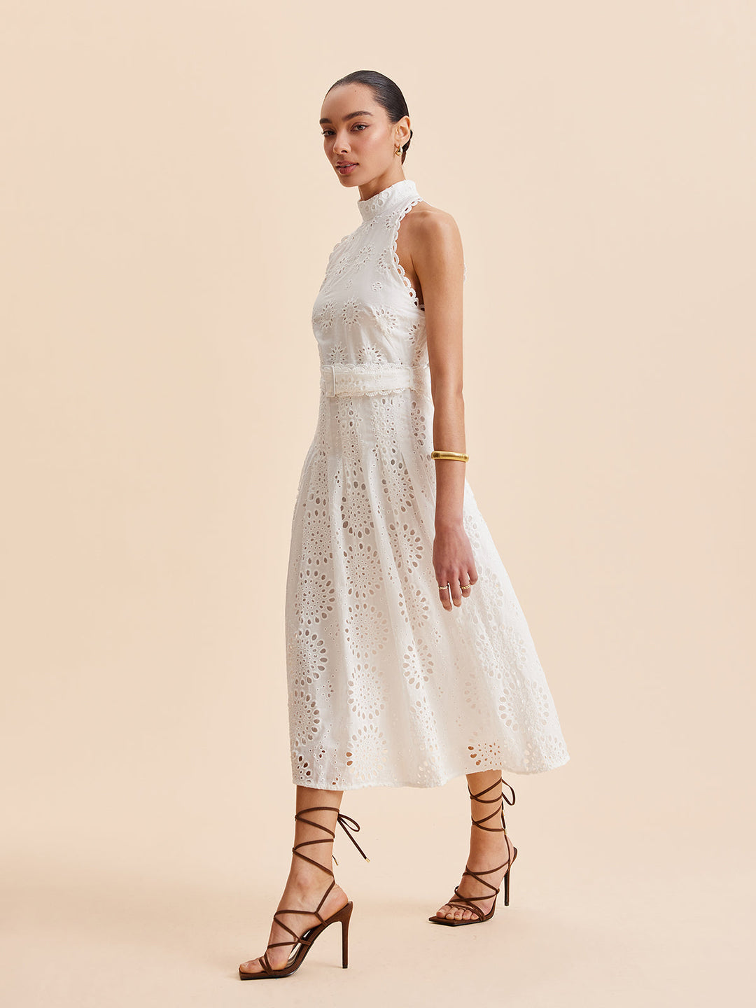 Robe Patineuse Ceinture avec Œillets en Dentelle