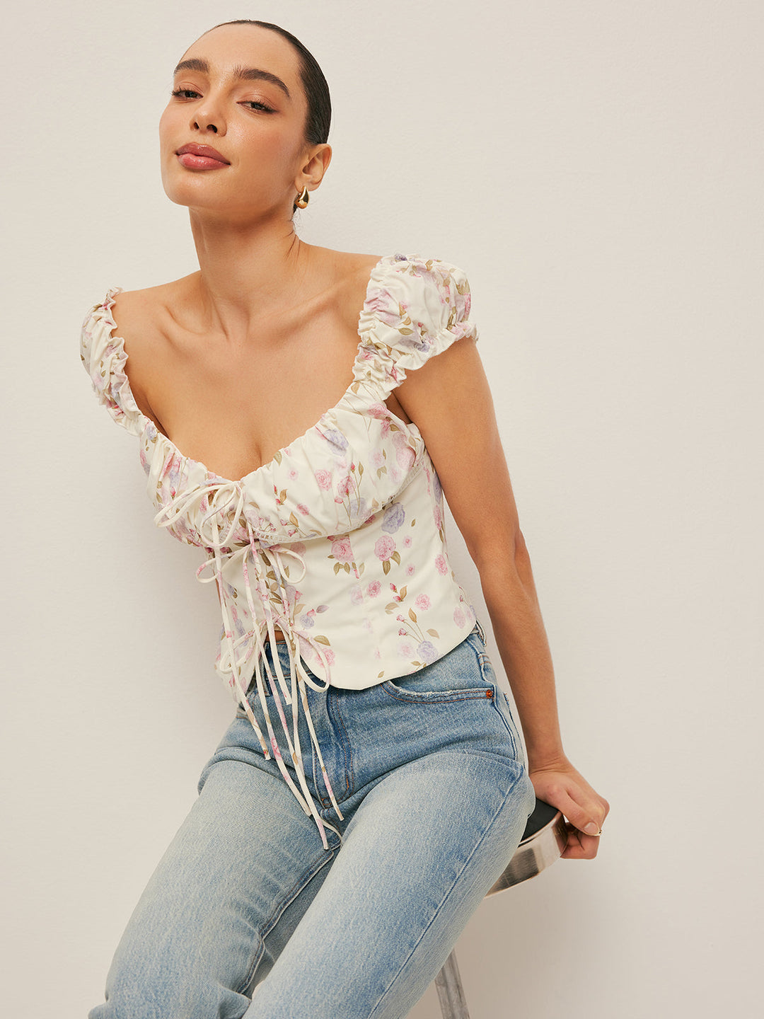 Top bustier à nouer avec manches à volants