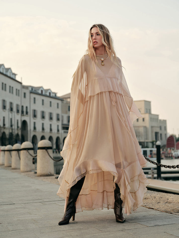 Robe Mi-Transparente en Mousseline Superposée avec Cape