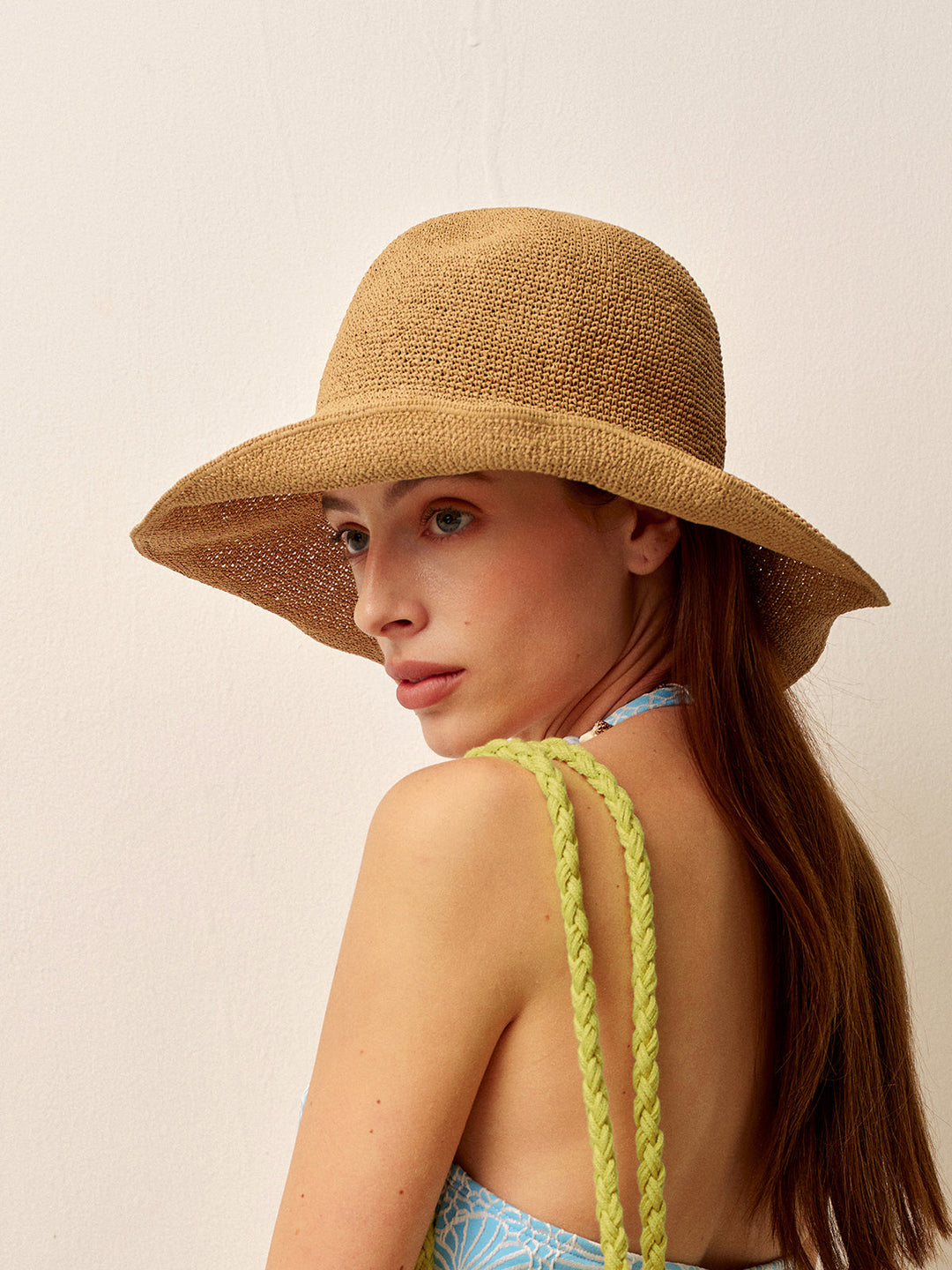 Chapeau d'été en paille à larges bords