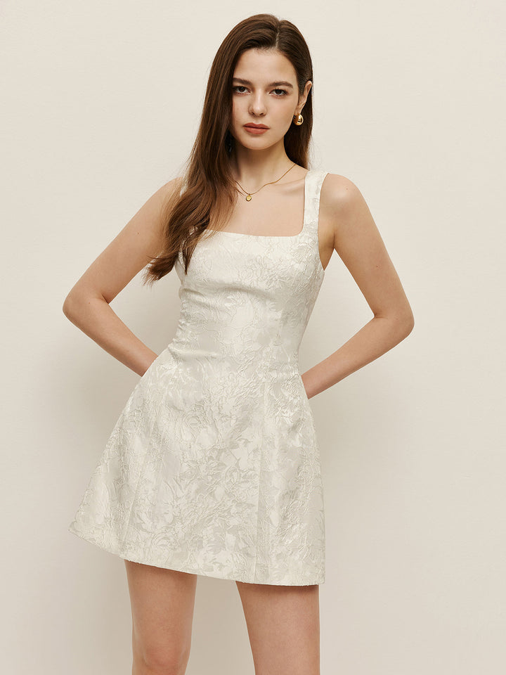 Robe mi-longue Jacquard à col carré