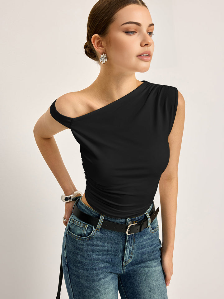 Haut côtelé à découpe asymétrique