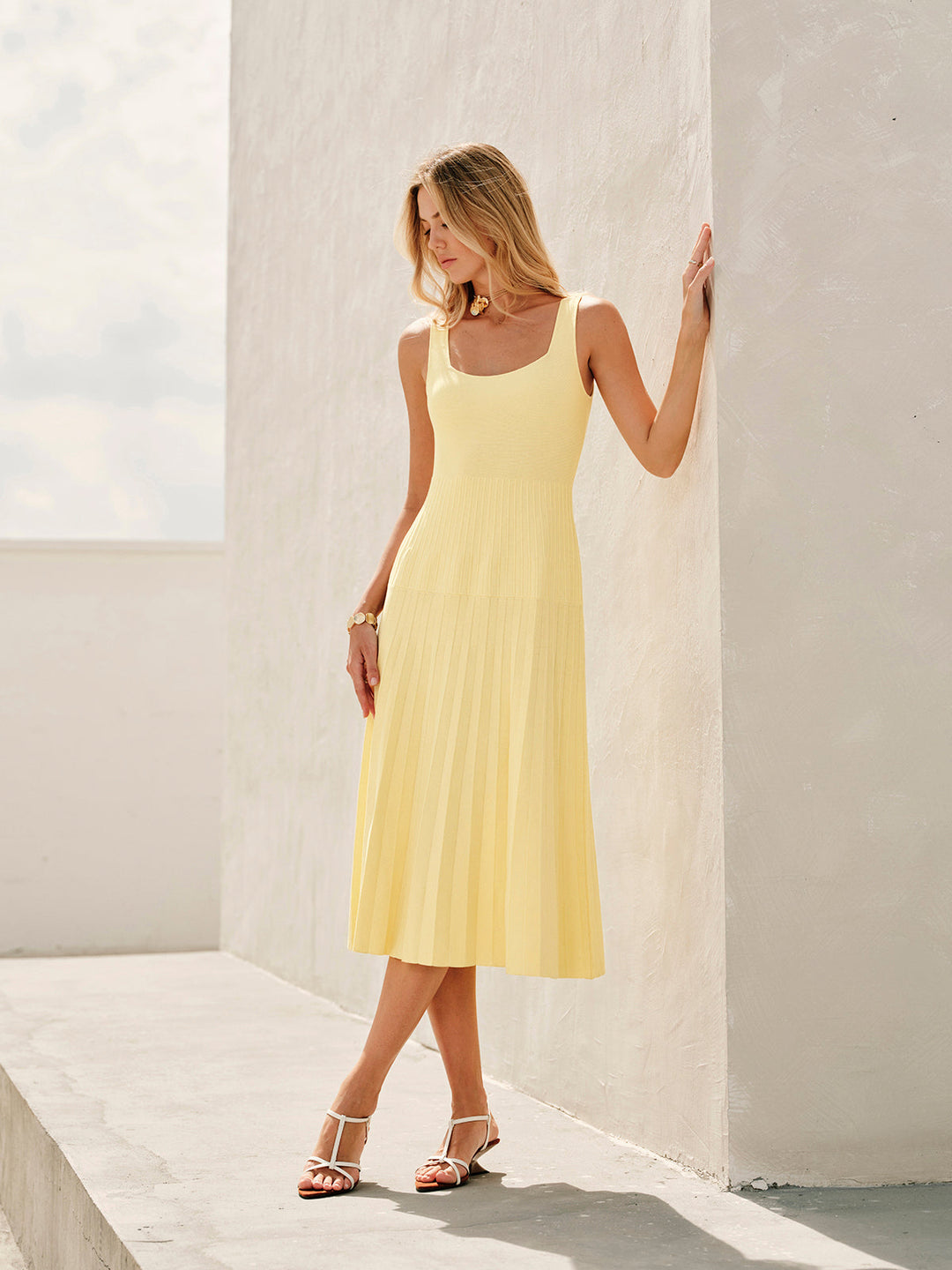 Robe En Maille Côtelée à Col Carré
