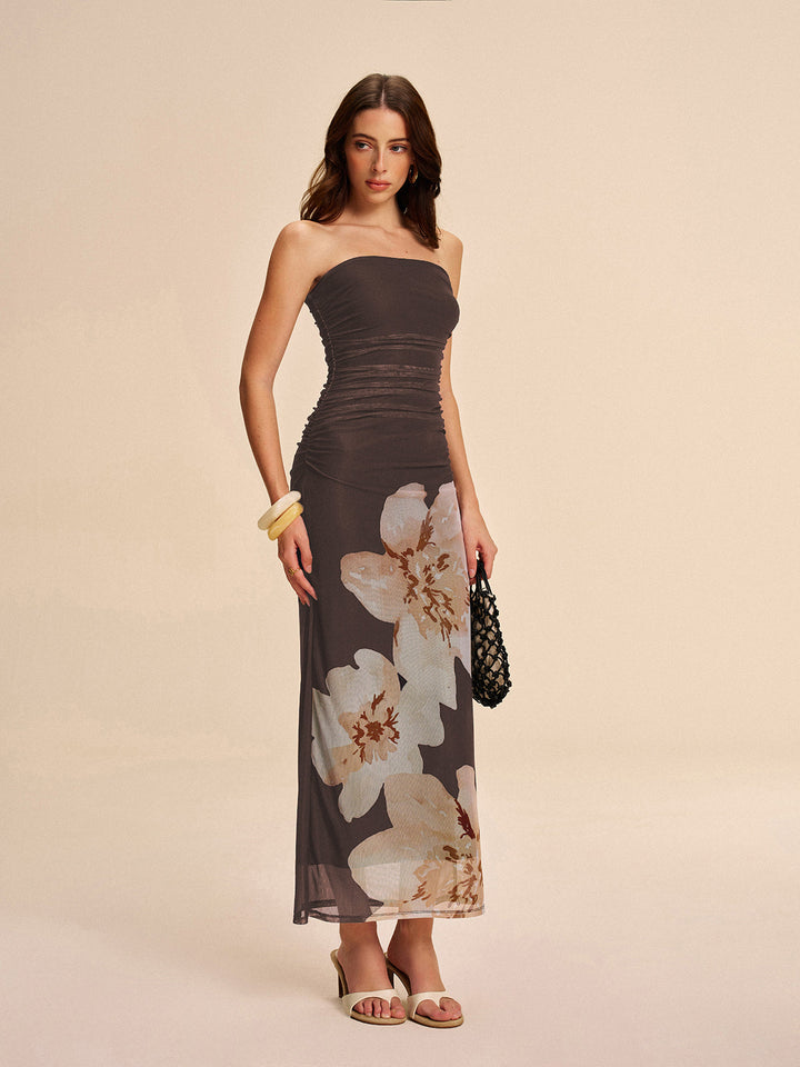 Robe longue en maille florale transparente sans bretelles à volants