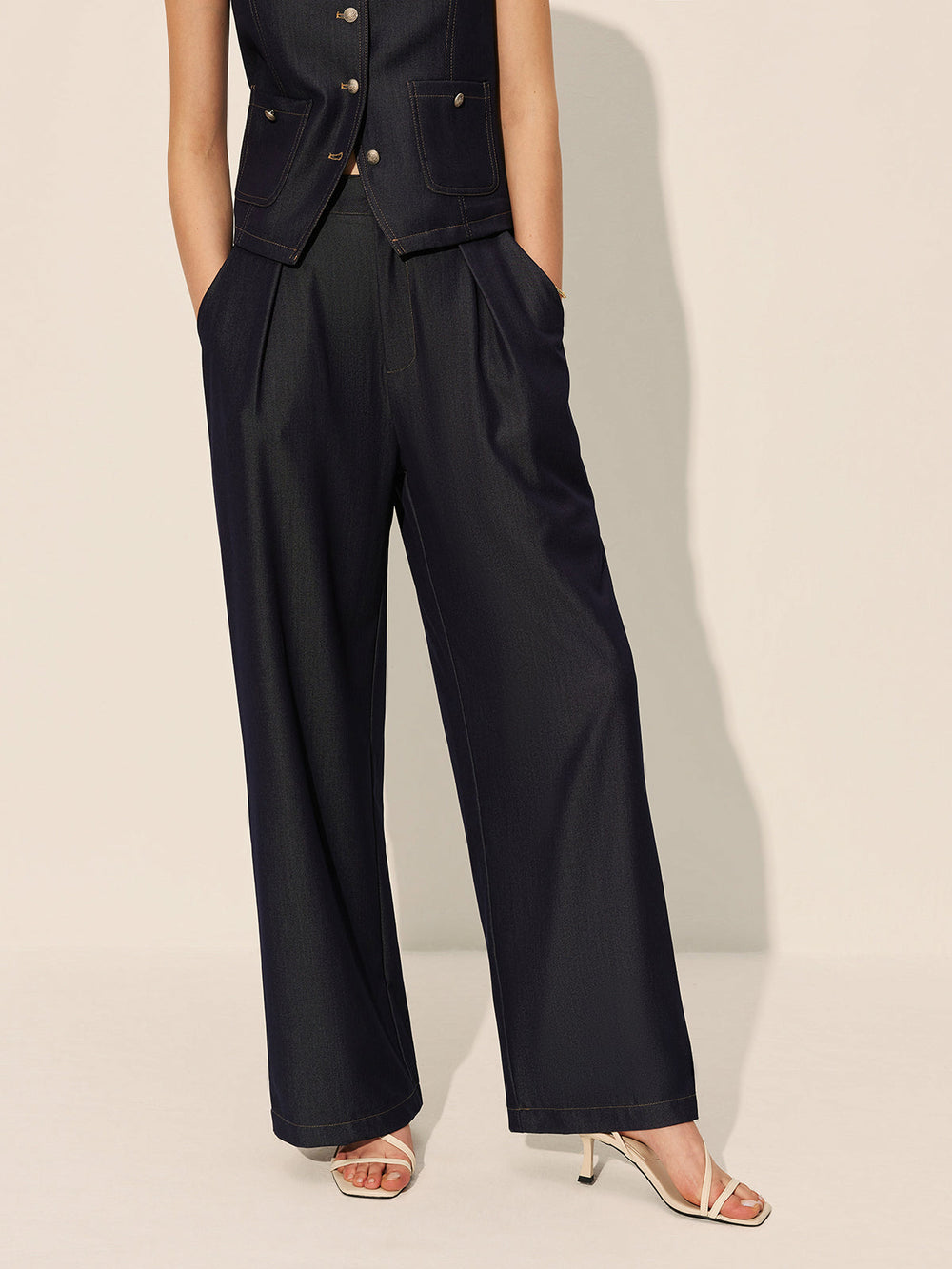 Pantalons en jean larges à taille mi-haute avec poches
