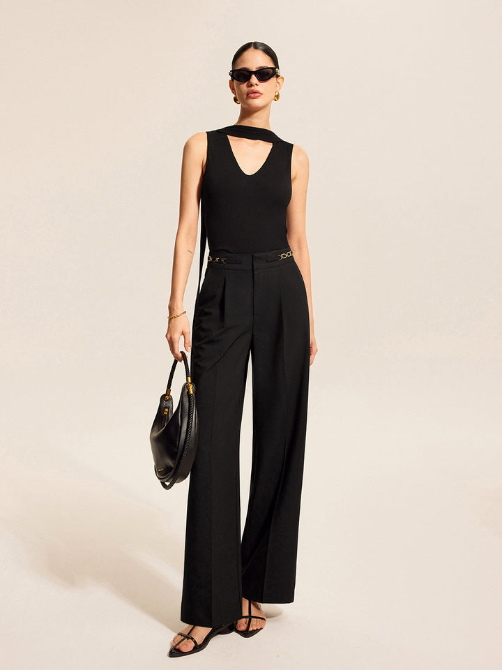 Pantalons plissés mi-taille avec détail chaîne