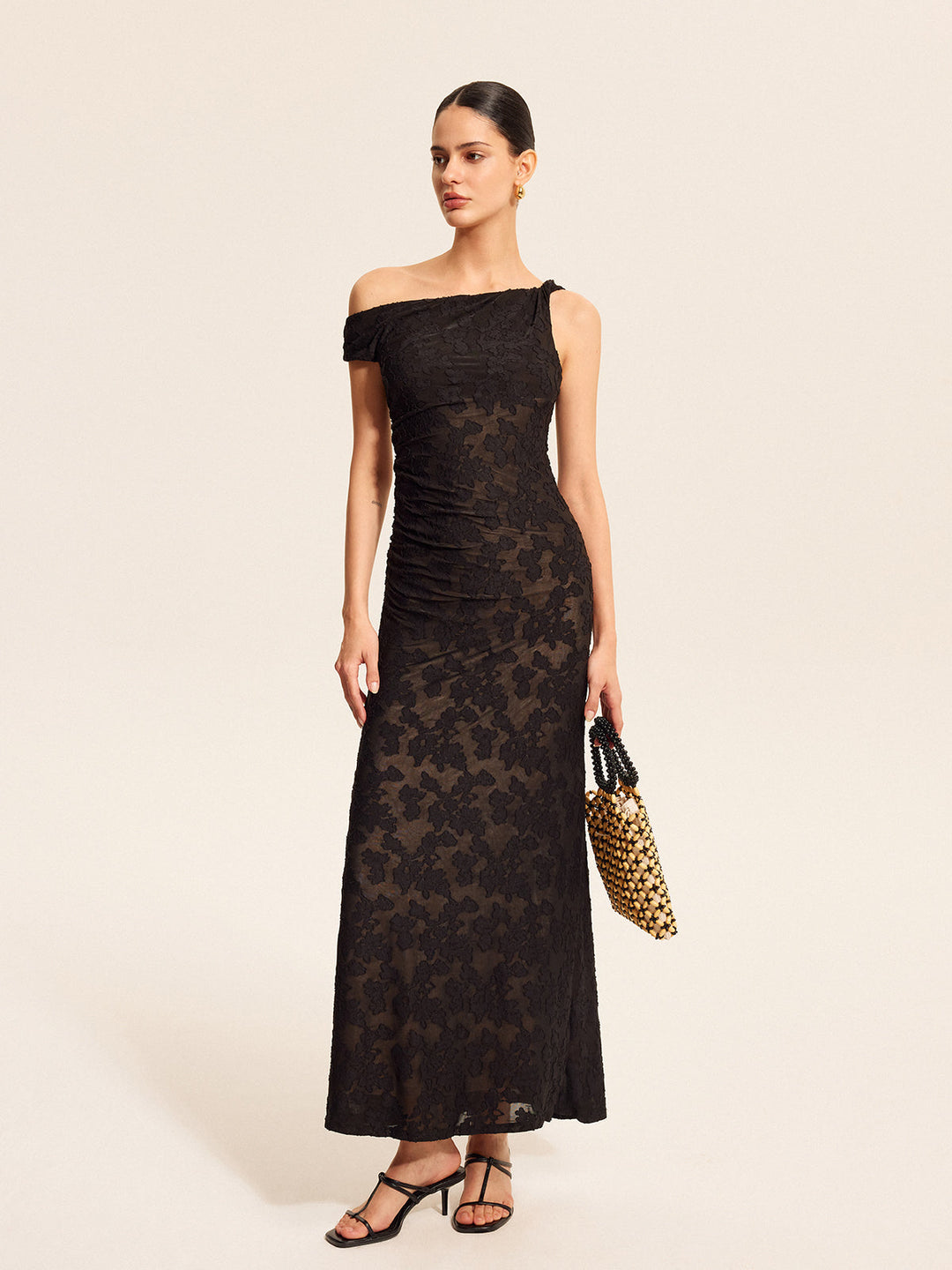 Robe Maxi Longue à Une Épaule en Dentelle Semi-Transparente