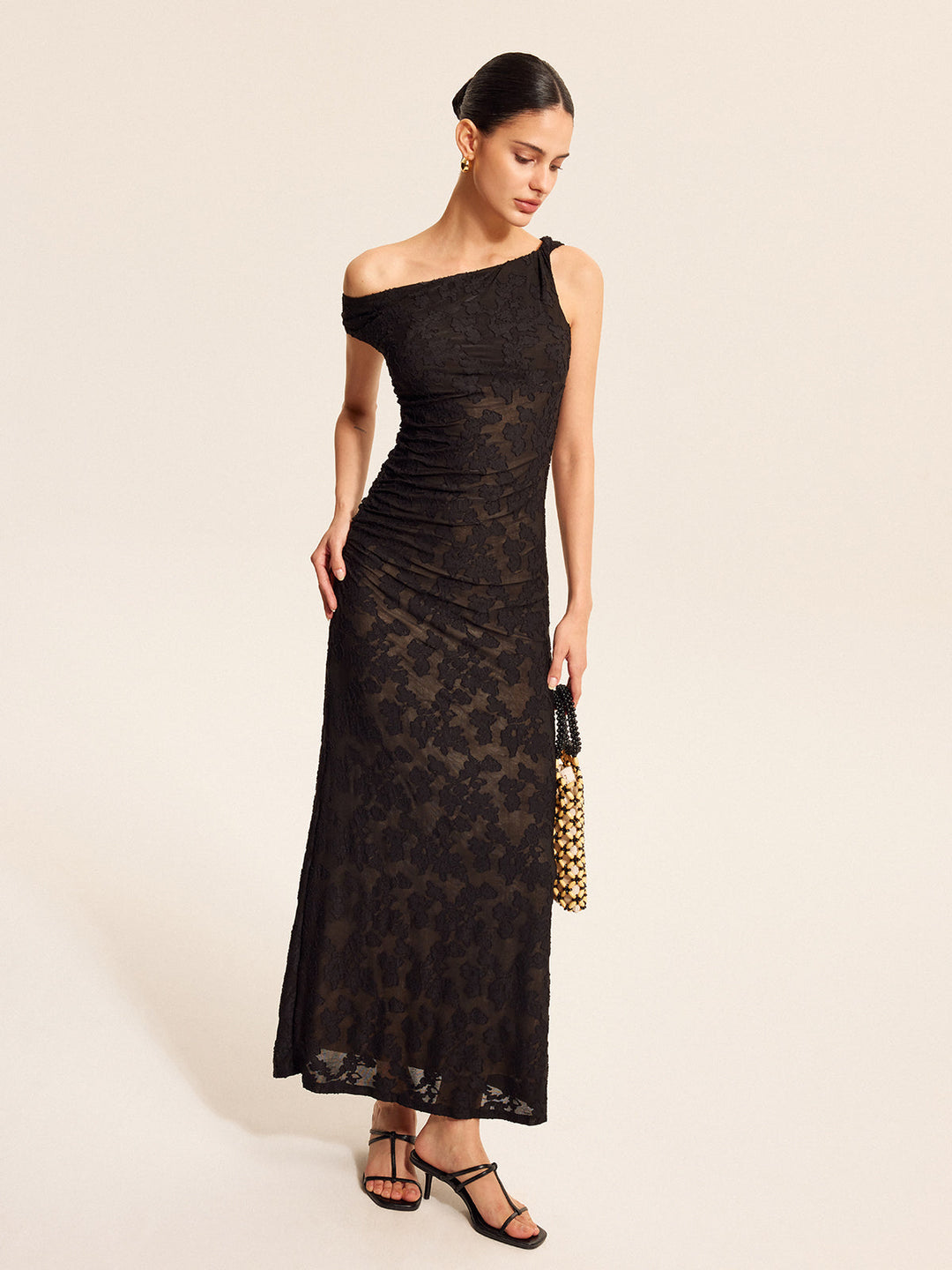 Robe Maxi Longue à Une Épaule en Dentelle Semi-Transparente