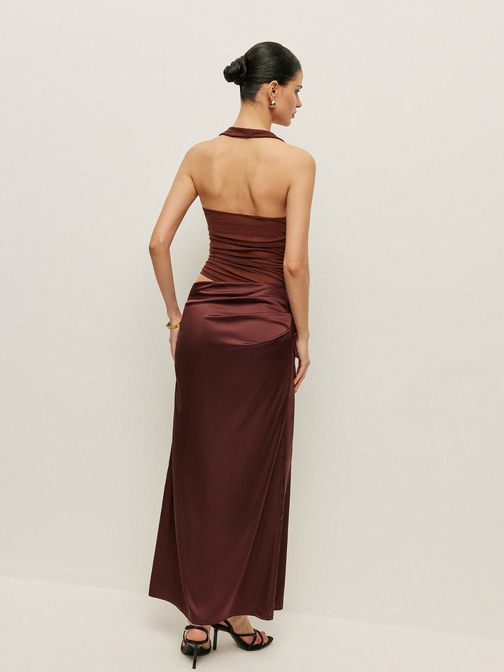 Robe à col bénitier nouée avec découpe
