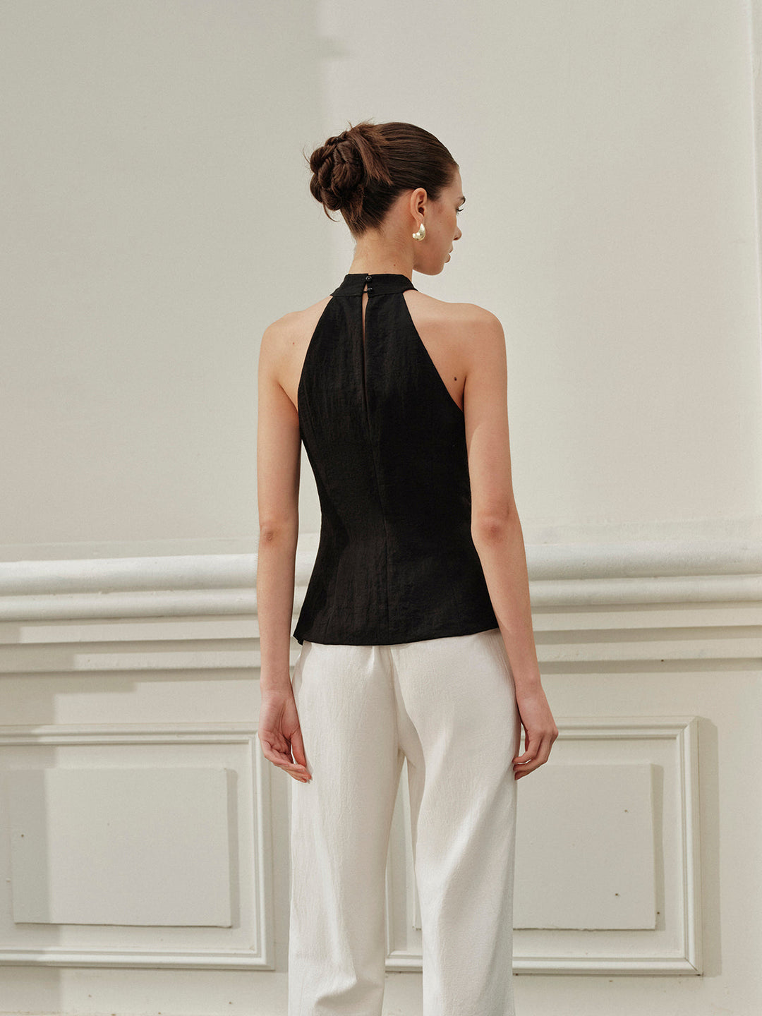 Halter Haut Décolleté Asymétrique avec Fente