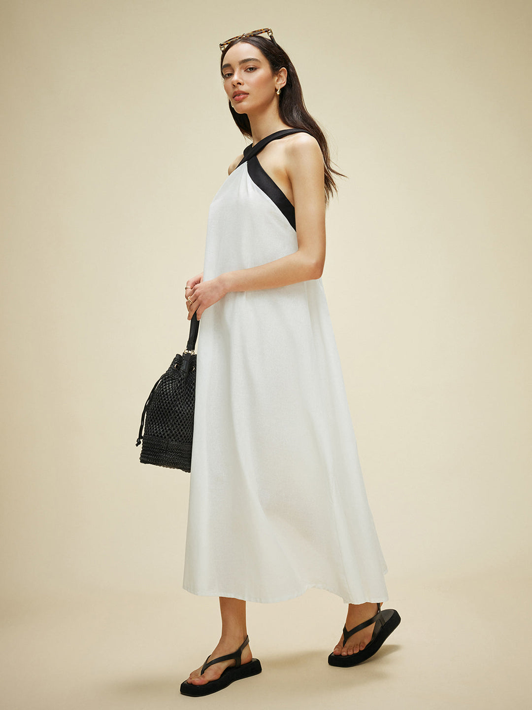 Robe Longue Dos Nu en Coton et Lin Semi-Transparents