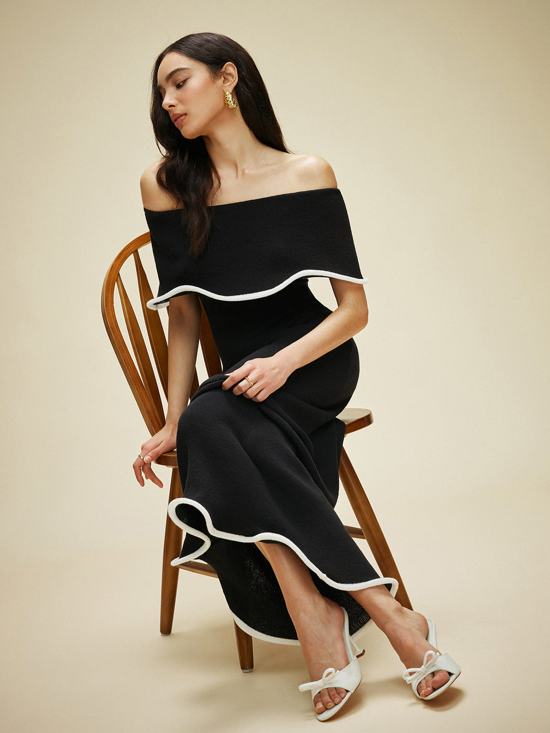 Robe Pull Maille Volants Color Block Décolleté Épaule