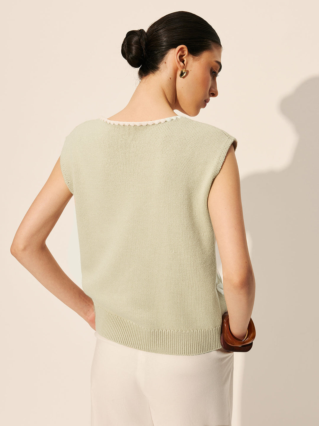 Gilet Boutonné à Fleurs Brodé