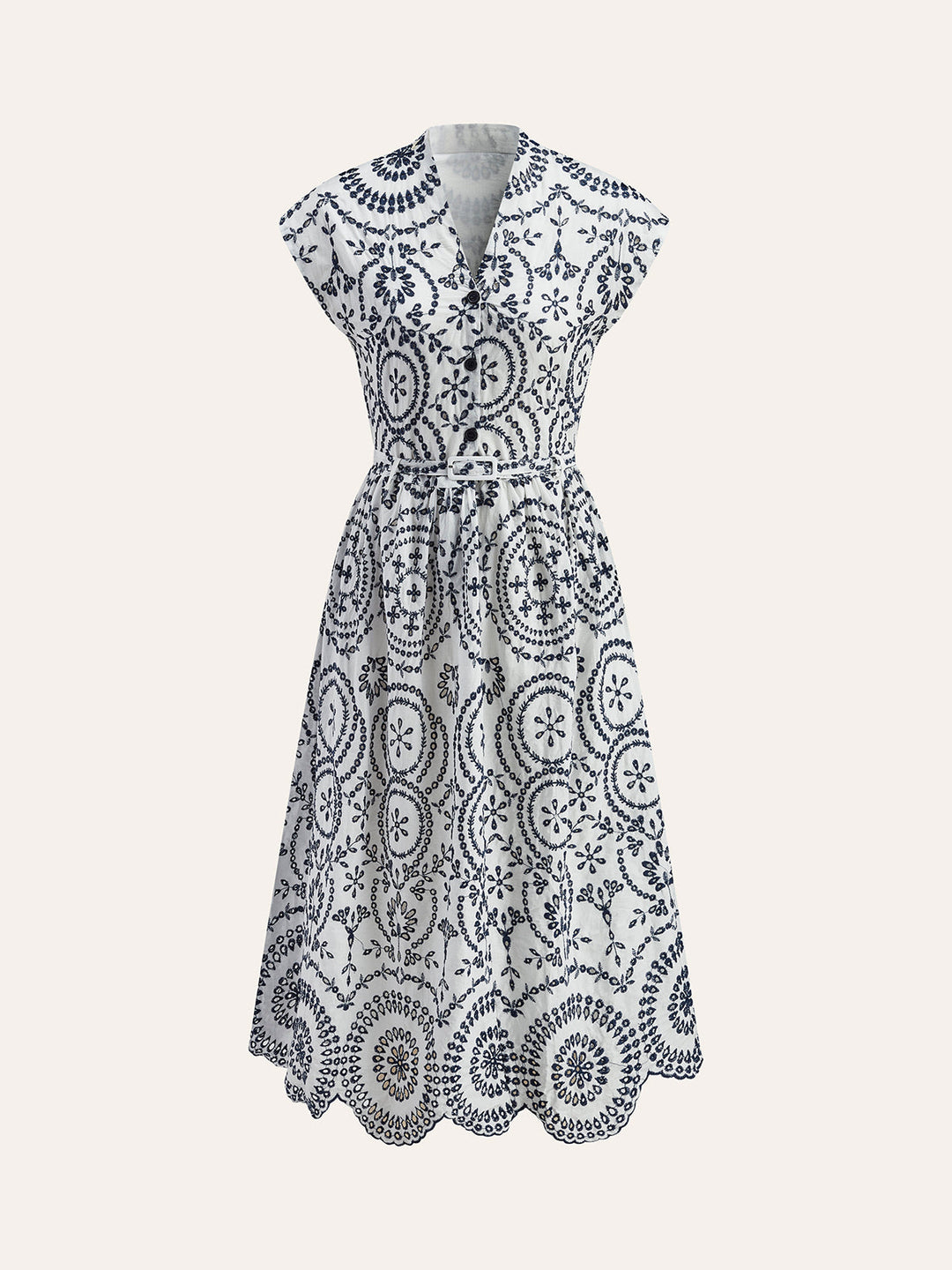 Robe ceinturée à encolure en V et broderies