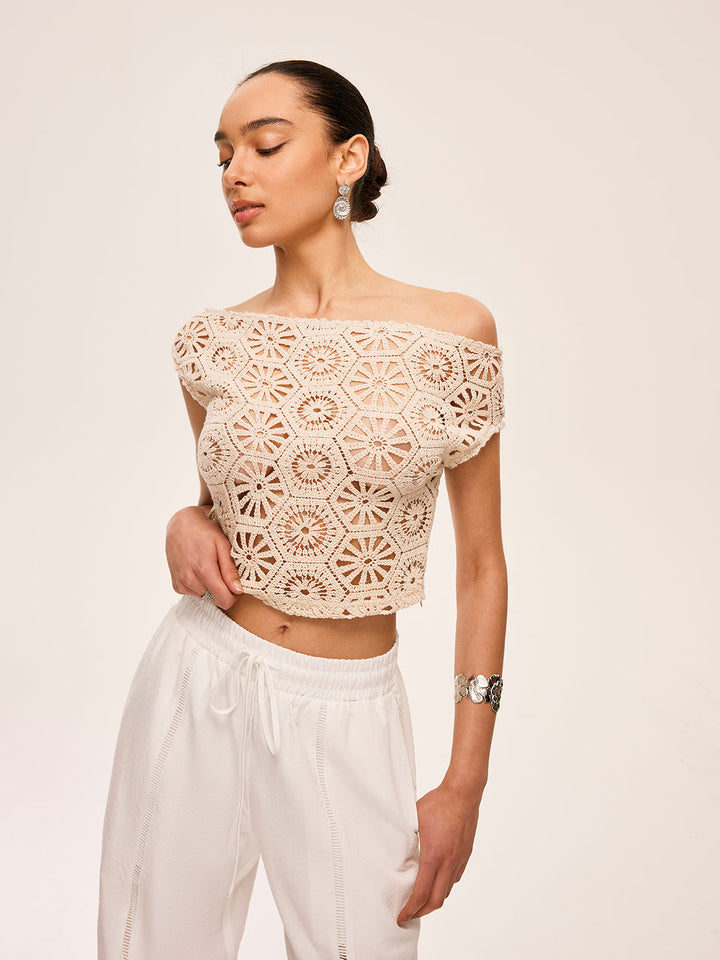 Haut en Crochet Asymétrique Semi-Transparent Décolleté Bardot