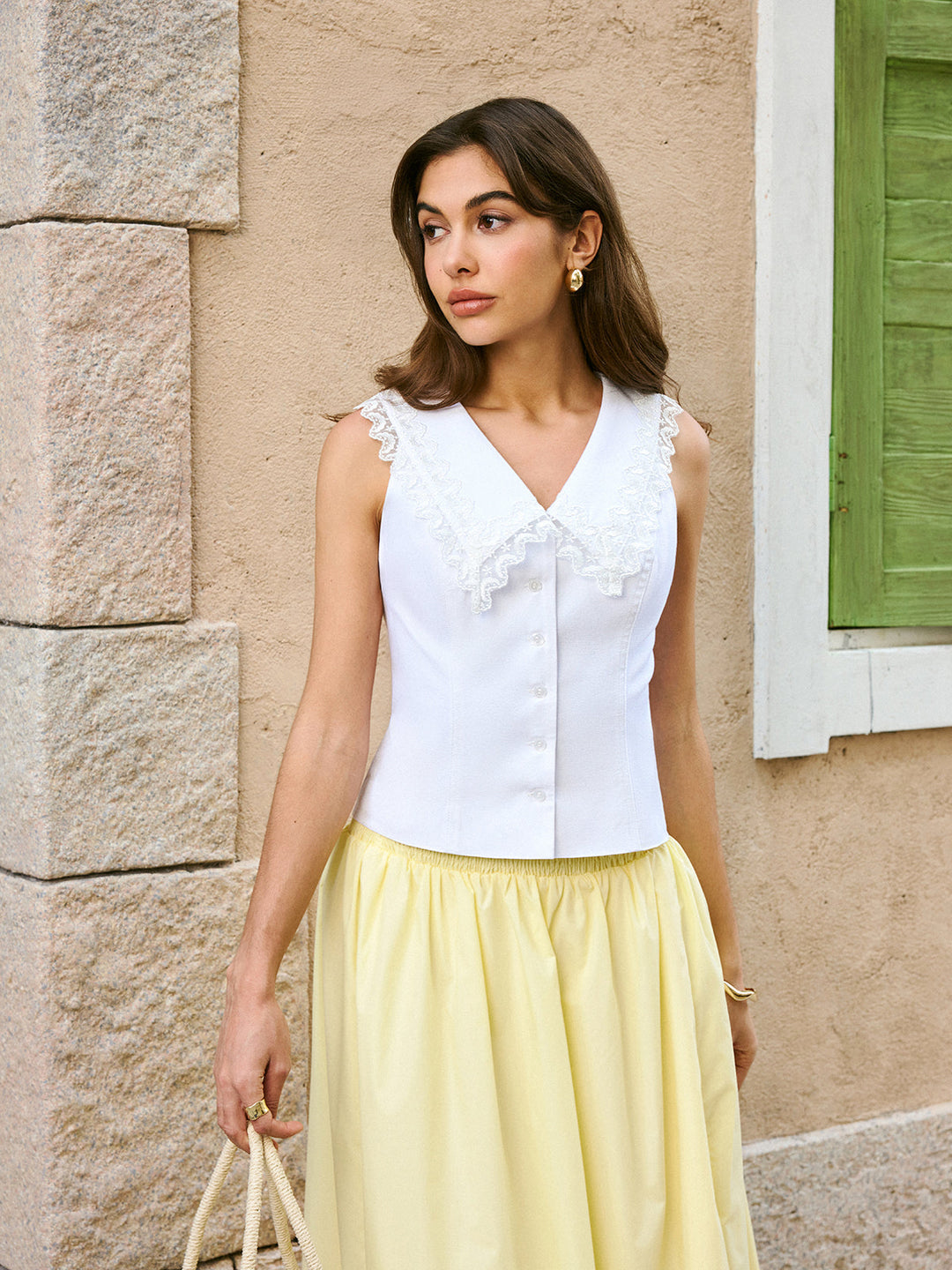 Haut en Coton et Lin avec Broderie en Dentelle