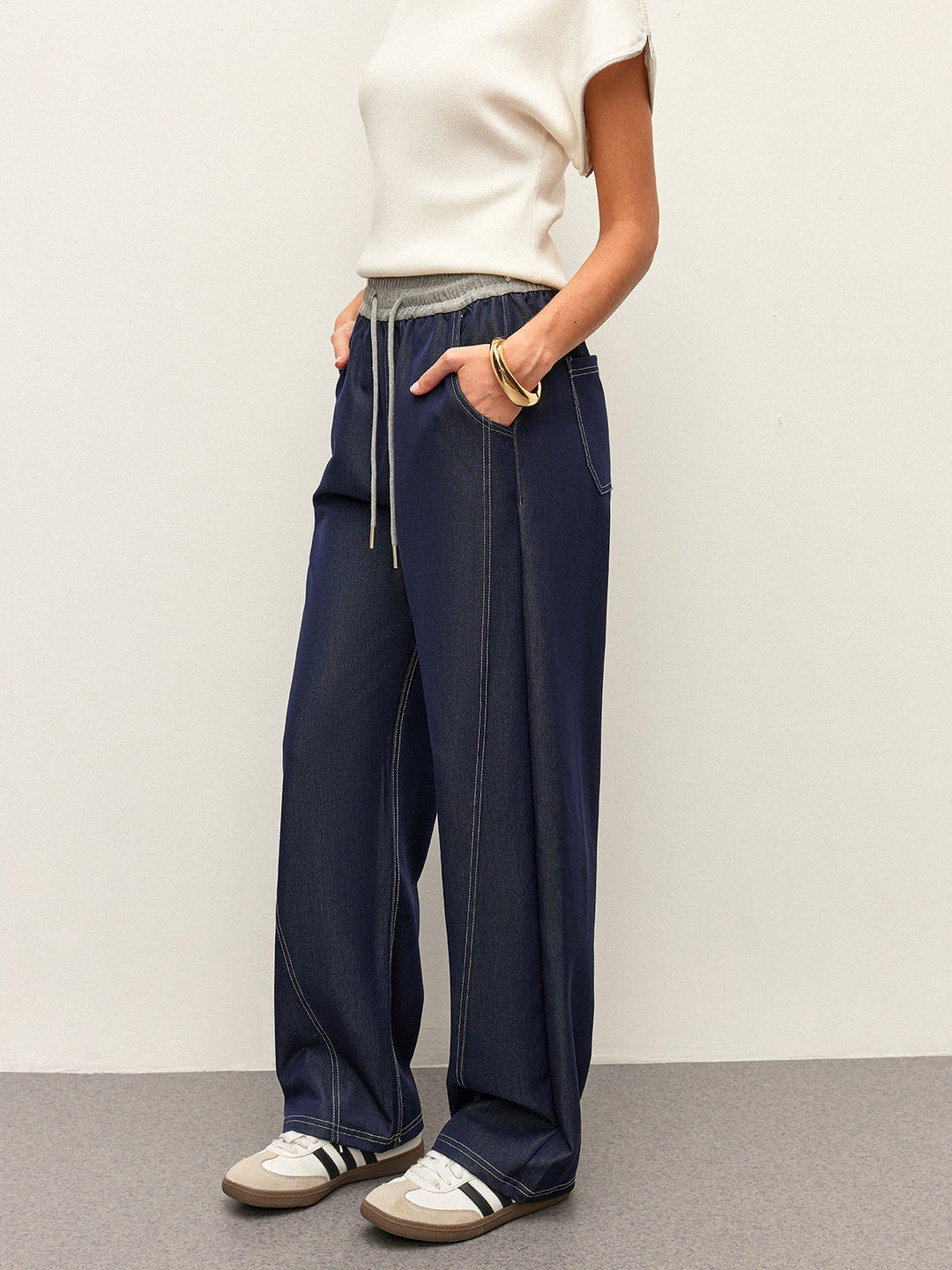 Pantalons en jean taille haute à cordon avec poches