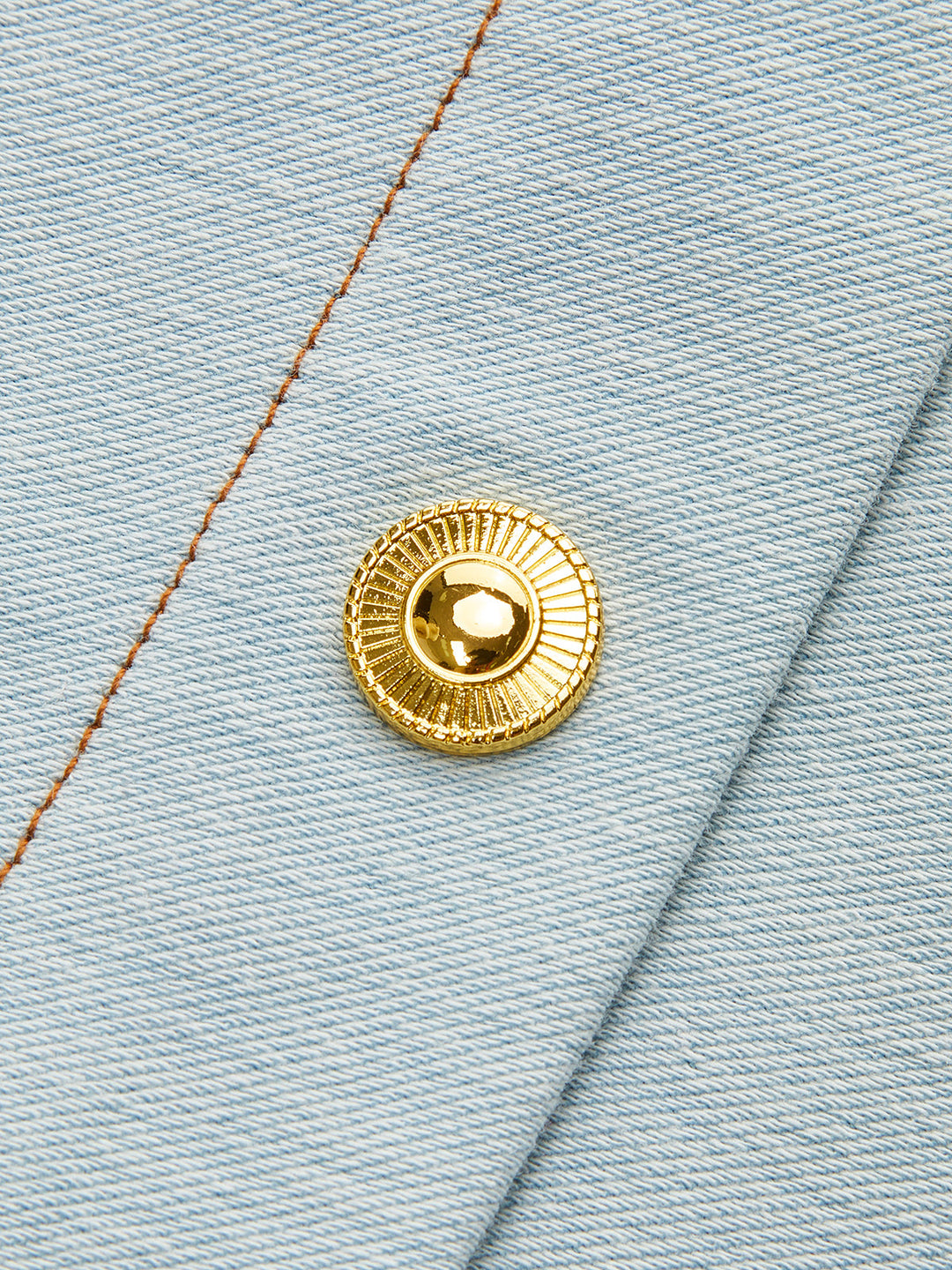 Robe en jean ceinturée à boutonnage avant